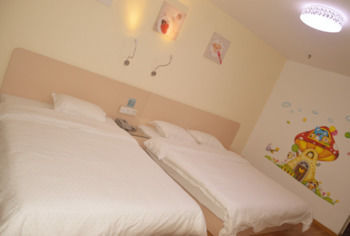 Yimi Inn Shiqiao Metro Sation Pedestrian Street Branch Guangzhou Exteriör bild